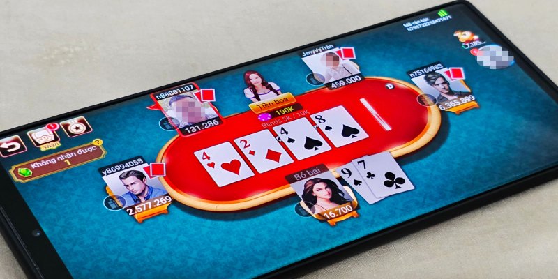 Loto188 cũng nổi tiếng với hệ thống game bài hấp dẫn nhất hiện nay